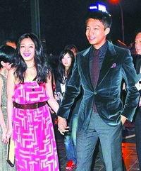 汪小菲微博最新爆料新闻,揭秘娱乐圈惊人内幕